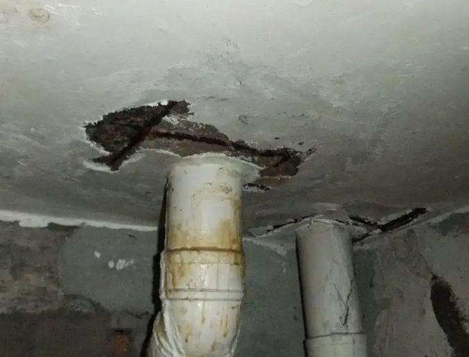 满城卫生间漏水维修公司浅析满城卫生间渗水维修的方法